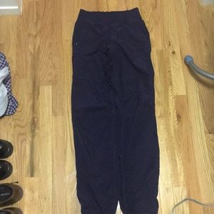Lululemon Dog Walker Lined Pant - Size 2